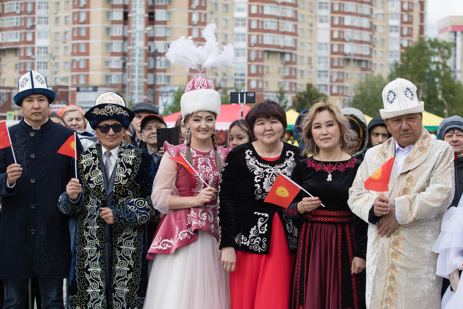 16 этнических культур объединил фестиваль «Соцветие» в Сургуте | 06.06.2022  | Сургут - БезФормата